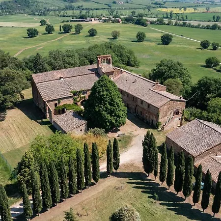 Szálloda Badia Ardenga Montalcino