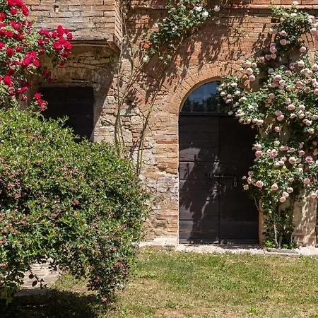 Badia Ardenga Aparthotel Montalcino